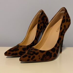 Leopard Print Pointed Toe Stiletto Pumps - Brown